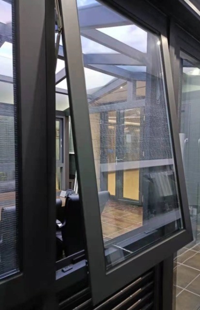 Finestra a cassa in alluminio a manica personalizzata con 5 27A 55 9A 5 12A 5 vetro e vendita