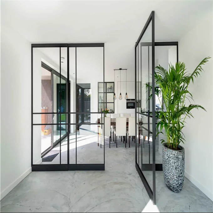 Porte a spillo personalizzate con isolamento acustico per spazi residenziali e commerciali