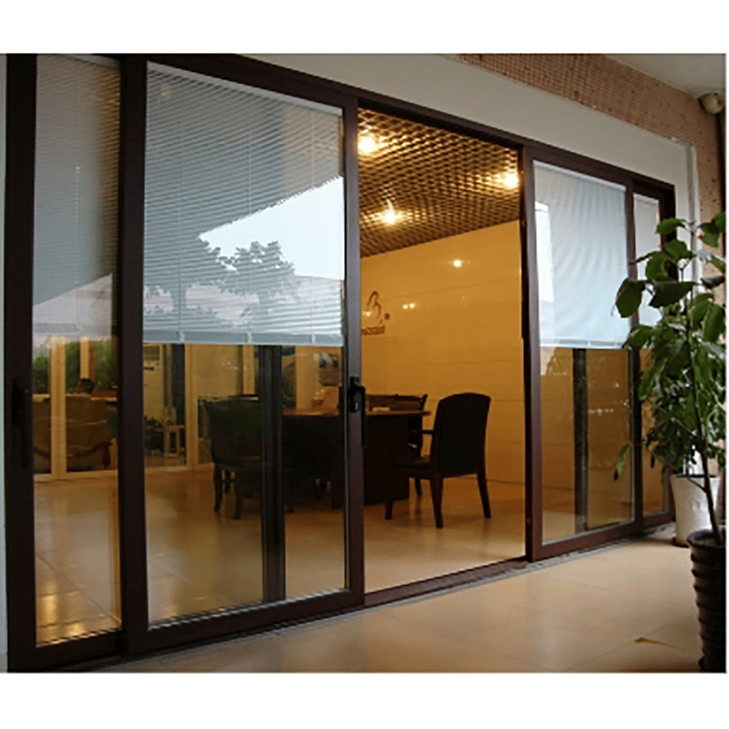 Porte impermeabili elevatori e scorrevoli in alluminio per case e uffici personalizzabili