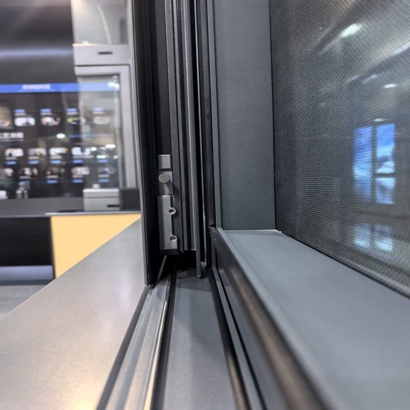 Moda Nuovo Disegno Customisable Aluminum Aluminum Sliding Windows con spessore della parete di 2,2 mm